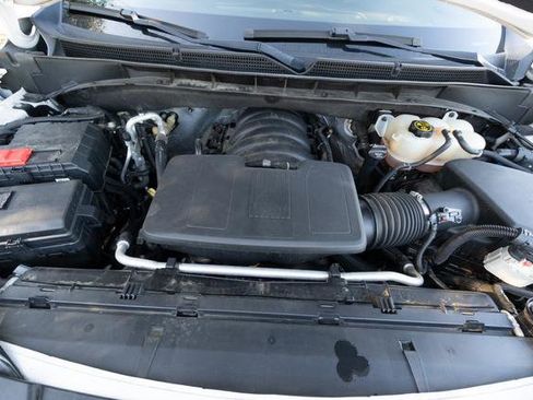 Used 2021 GMC Yukon SLT w/ SLT Luxury Package image 10