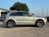 Used 2013 Audi Q5 3.0T Premium Plus w/ Audi MMI Navigation Plus Pkg image 2