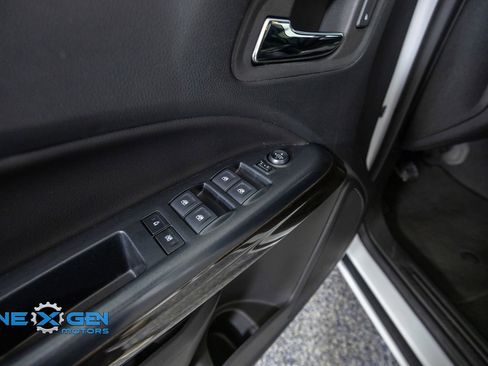 Used 2022 GMC Canyon Elevation w/ Elevation Premium Package AWD/4WD image 12