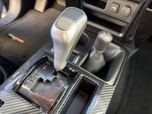 Used 2024 Toyota 4Runner TRD Off-Road image 25