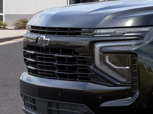 New 2026 Chevrolet Suburban RST image 15