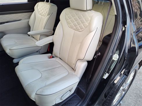 Used 2020 Hyundai Palisade Limited image 38