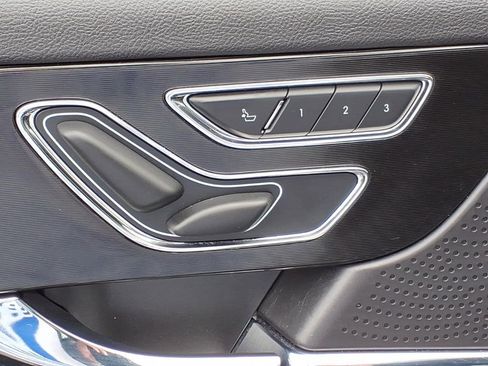 Used 2024 Lincoln Corsair AWD w/ Equipment Group 101A image 14