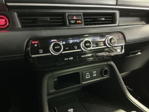 Used 2025 Honda Pilot Touring image 22