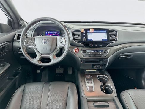 Used 2022 Honda Passport TrailSport image 23