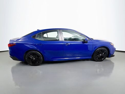 Certified 2025 Toyota Camry SE w/ Convenience Package FWD image 8