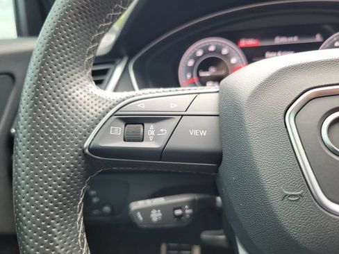 Certified 2022 Audi SQ5 Premium Plus AWD/4WD image 22