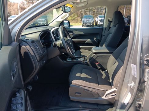 Used 2022 GMC Canyon Elevation w/ Trailering Package image 10