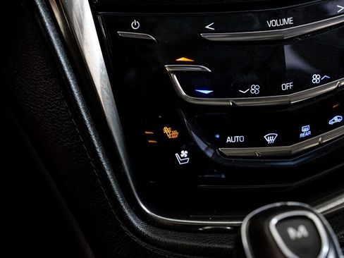 Used 2018 Cadillac CTS Luxury image 21