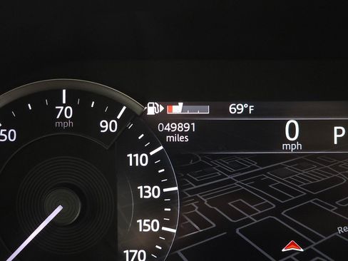 Certified 2022 Jaguar F-PACE S image 22