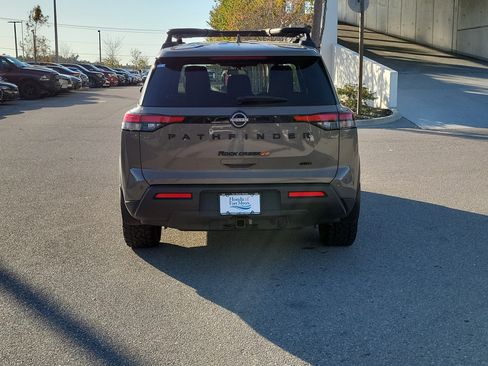 Used 2023 Nissan Pathfinder Rock Creek image 5