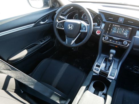 Used 2018 Honda Civic EX image 8