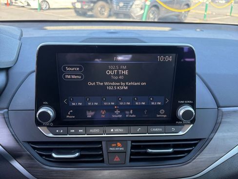 Used 2025 Nissan Altima 2.5 SV image 20