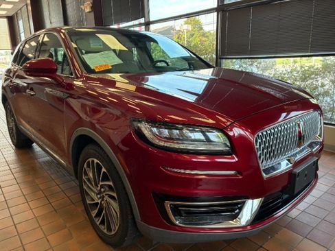 Used 2019 Lincoln Nautilus Reserve AWD/4WD image 1