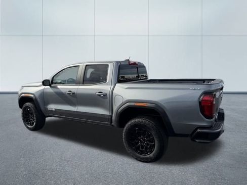 New 2026 GMC Canyon Elevation w/ Convenience Package image 3