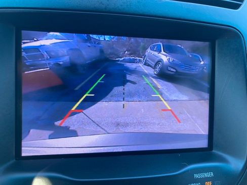 Used 2013 Ford Explorer XLT image 11