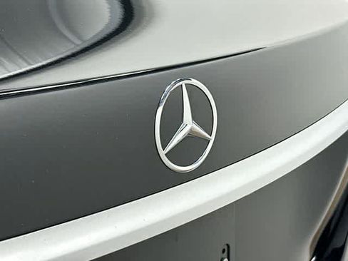 Used 2017 Mercedes-Benz E 300 4MATIC w/ Premium 2 Package image 28
