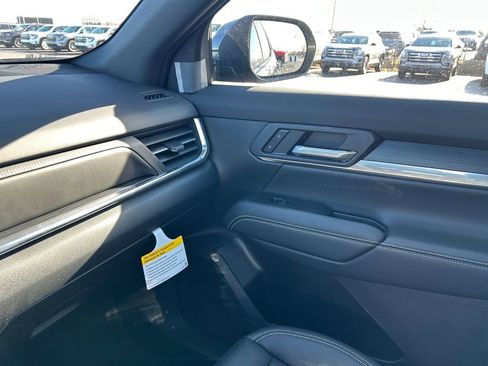 New 2026 GMC Terrain Elevation w/ Elevation Premium Package image 27