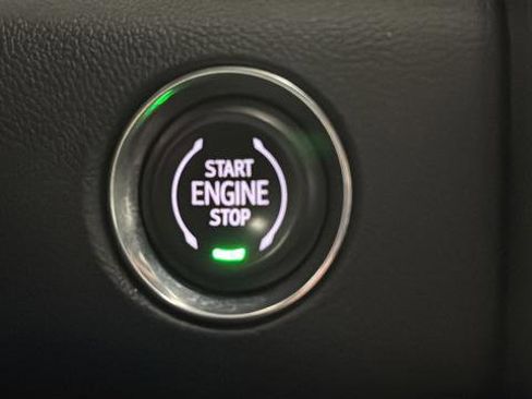 Used 2025 GMC Acadia Elevation w/ Elevation Premium Package image 23