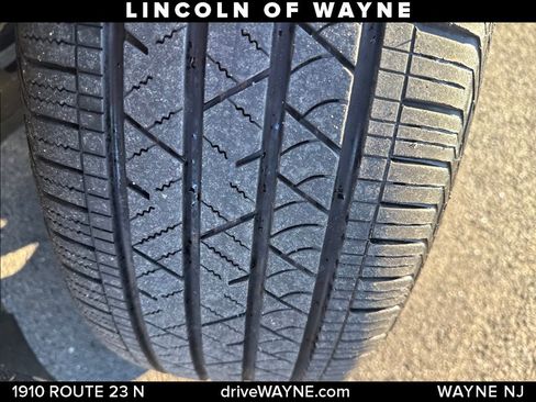 Certified 2022 Lincoln Nautilus Reserve image 28