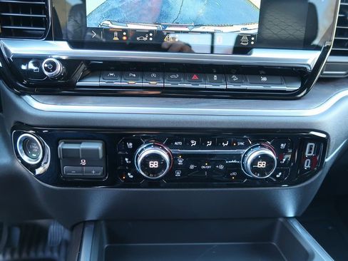 New 2026 GMC Sierra 1500 SLT w/ SLT Premium Plus Package image 18