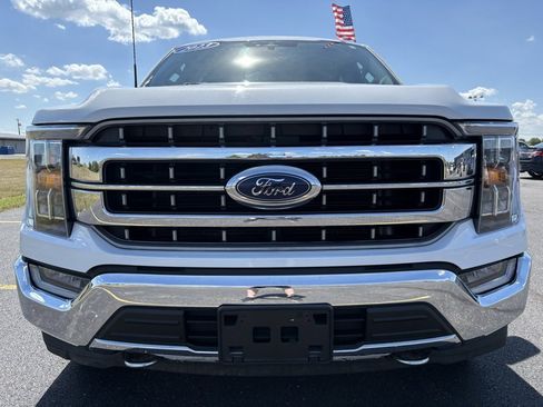 Used 2023 Ford F150 Lariat image 2