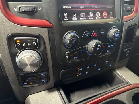 Used 2015 RAM 1500 Rebel AWD/4WD image 21
