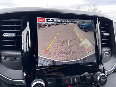 Certified 2024 RAM 2500 Big Horn w/ Sport Appearance Package image 19