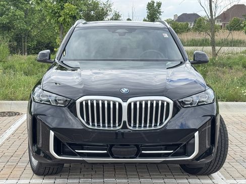 Used 2026 BMW X5 xDrive50e w/ Premium Package image 2