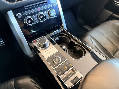 Used 2016 Land Rover Range Rover Supercharged AWD/4WD image 19