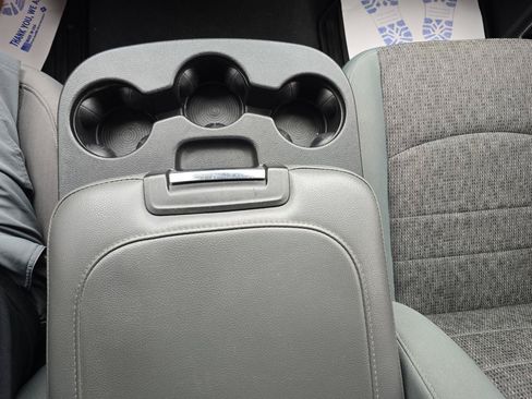 Used 2017 RAM 1500 Big Horn AWD/4WD image 30