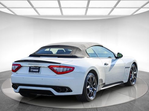 Used 2012 Maserati GranTurismo Sport image 4