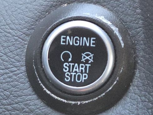 Used 2016 Ford Focus Titanium w/ Titanium Cold Weather Package image 21