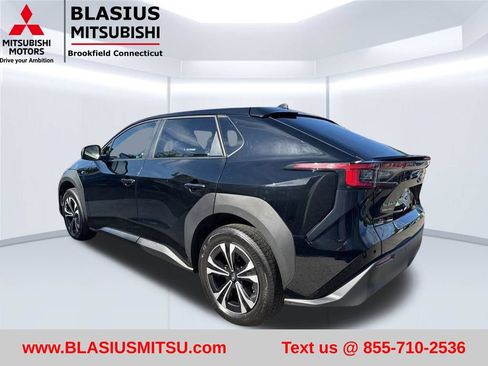 Used 2023 Subaru Solterra AWD image 9