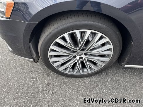 Used 2019 Audi A8 L 3.0T image 14