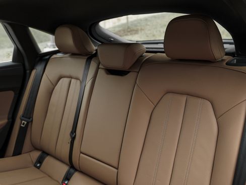 Used 2025 Audi A5 2.0T Premium w/ Convenience Package image 25