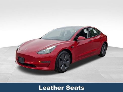 Used 2023 Tesla Model 3 Standard Range RWD image 4