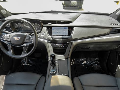 Used 2024 Cadillac XT5 Premium Luxury FWD image 14