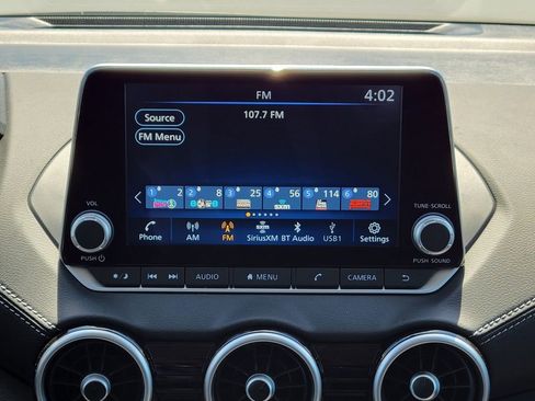 New 2025 Nissan Sentra SV w/ All-Weather Package image 17