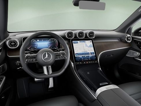 Used 2026 Mercedes-Benz GLC 300 image 38