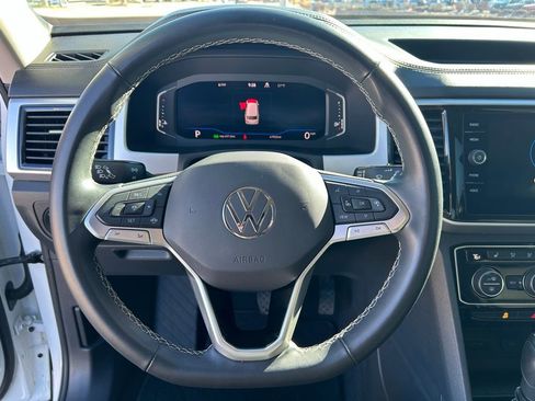 Used 2022 Volkswagen Atlas SE image 13