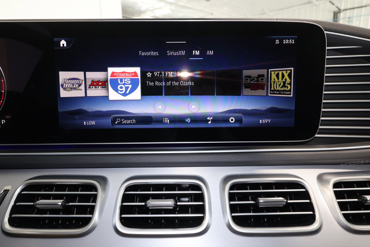 Used 2026 Mercedes-Benz GLS 450 4MATIC image 12