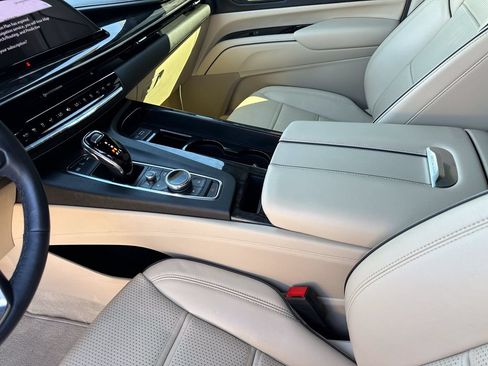 Certified 2023 Cadillac Escalade Premium Luxury AWD/4WD image 26