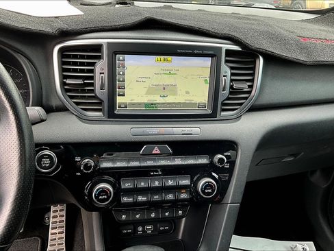 Used 2017 Kia Sportage SX image 5