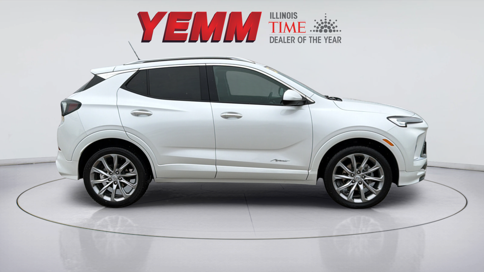 Used 2024 Buick Encore GX Avenir w/ Avenir Convenience Package AWD/4WD image 9