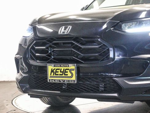 Used 2024 Honda HR-V Sport image 8