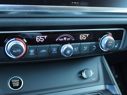 New 2025 Audi Q3 2.0T Premium Plus image 29