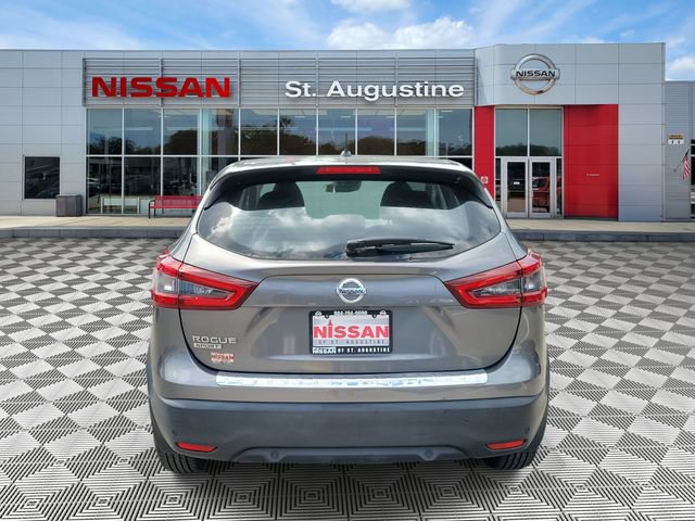 Used 2020 Nissan Rogue Sport S w/ Appearance Package FWD image 3