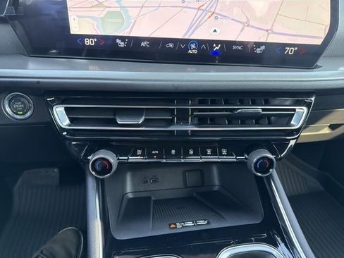 New 2026 Chevrolet Traverse LT image 20