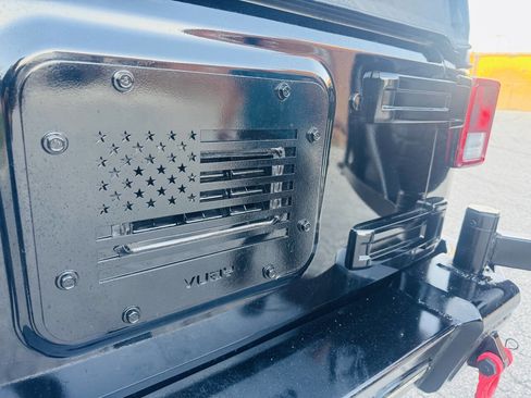 Used 2015 Jeep Wrangler Unlimited Sport w/ Quick Order Package 24S image 16